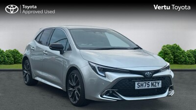 2025 Toyota Corolla 1.8 Hybrid Excel 5dr CVT Hybrid Hatchback 3 mi photo